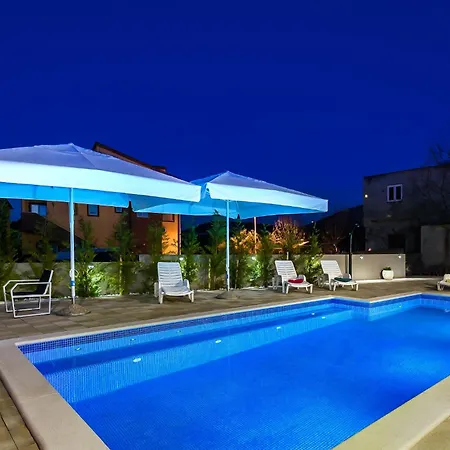Sunsplash Sanctuary Apartment