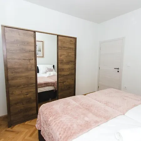 Apartment Sunsplash Sanctuary *