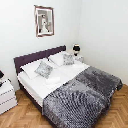 Sunsplash Sanctuary Apartment