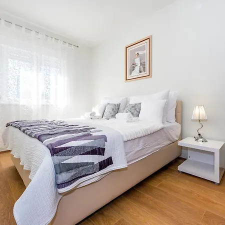 Sunsplash Sanctuary Apartment Sibenik
